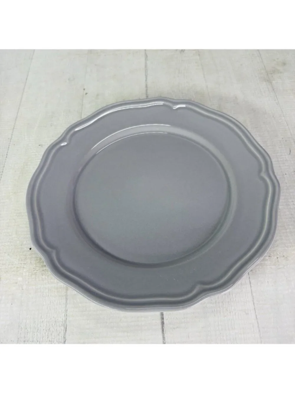 Ikea of Sweden ARV GRAY 15541 Scalloped Earthenware Salad Lunch 9